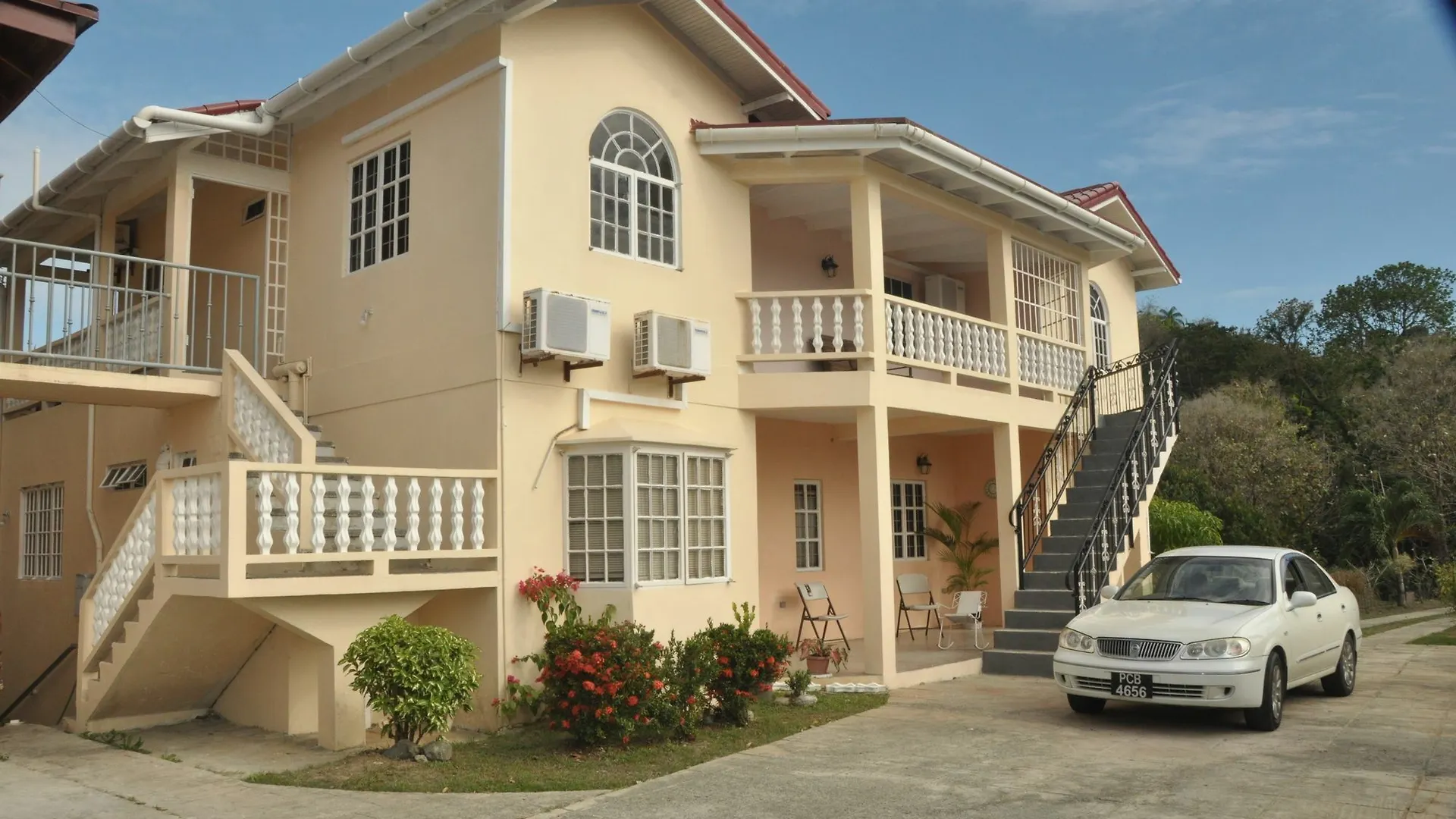 Len And Leona Holiday Hideout Black Rock Trinidad en Tobago